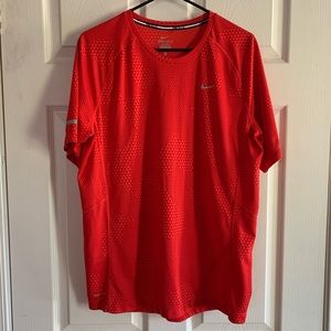 Men’s Nike Dri-Fit Shirt (L)